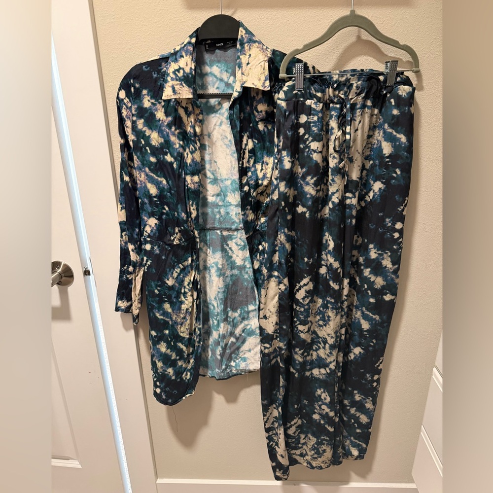 Mango Blue and Cream Tie-Dye Pants and blouse set